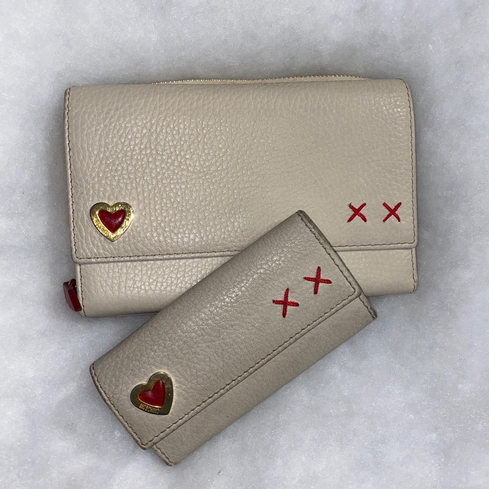 🔥SUPER SALE BUNDLE 🔥 Moschino